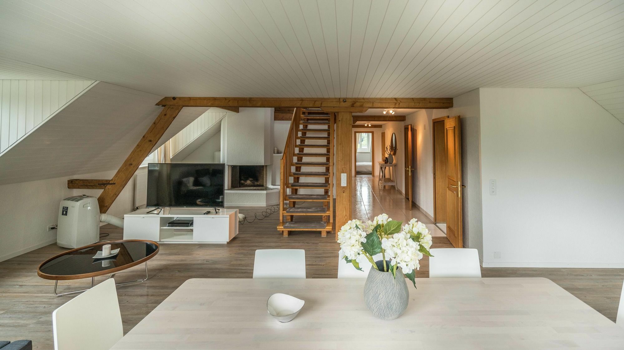 Loewenplatz Apartment Near Station By Airhome ซูริก ภายนอก รูปภาพ